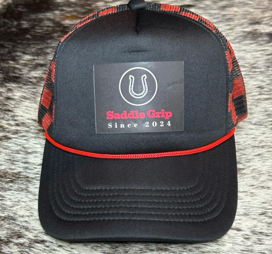 Black and red checkered Saddle Grip hat